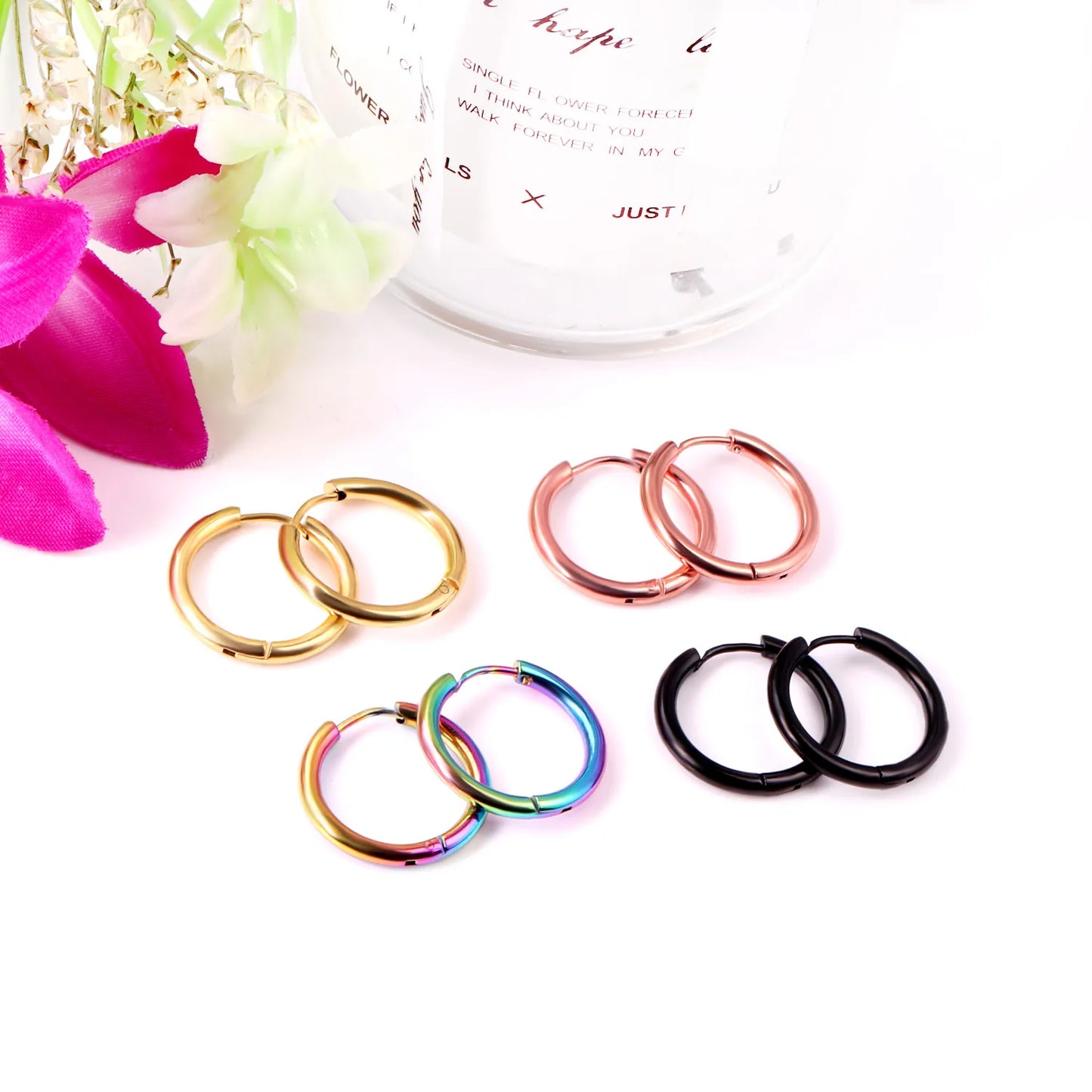 Small Piece Hoop Earrings Women Round Circle Pendents for Women, Men, Children, Teenagers and Adults.