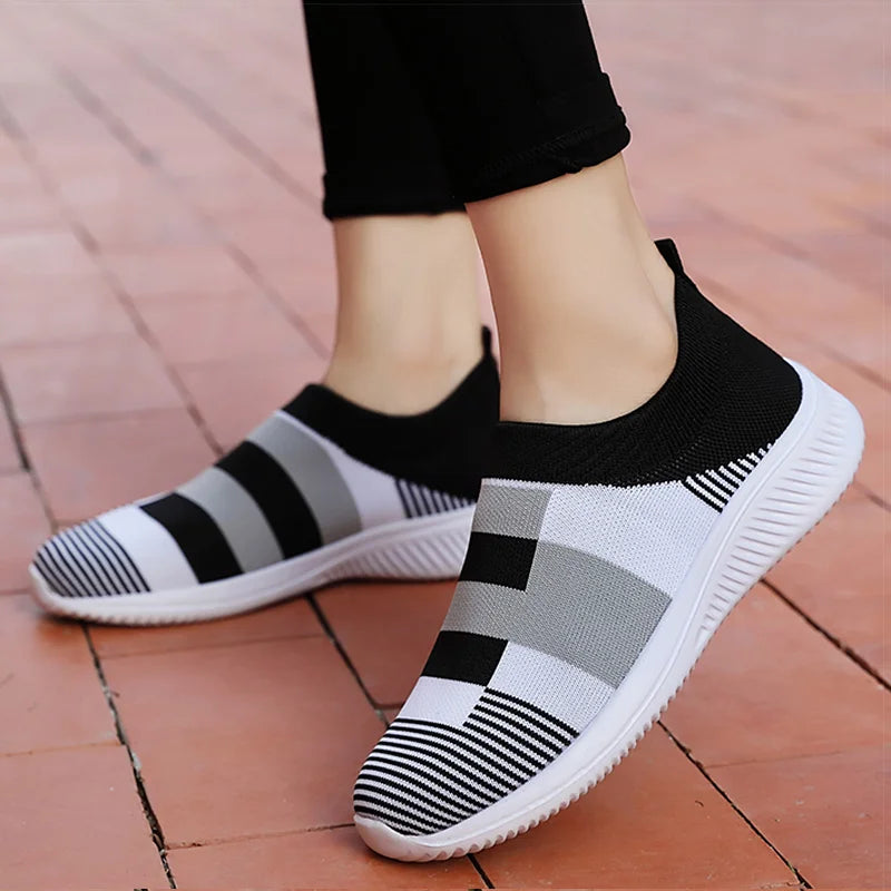 Women's Vulcanized Shoes Women's Sneakers Knitted Flat Shoes New Color Combination