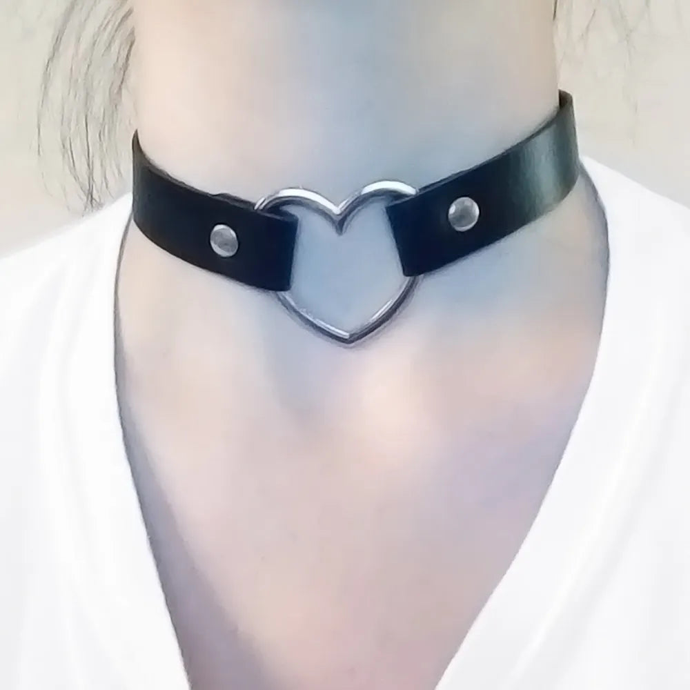 Trendy Vintage Charm Round Gothic Collar Necklaces Jewelry