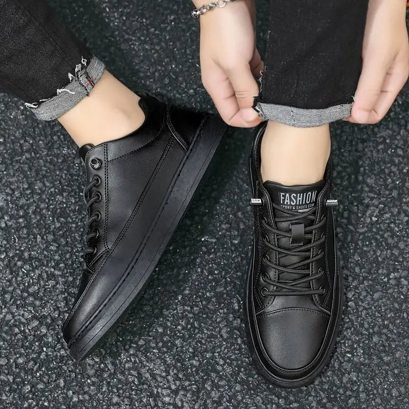 Fashionable Men's Casual Flat-Soled Sneakers