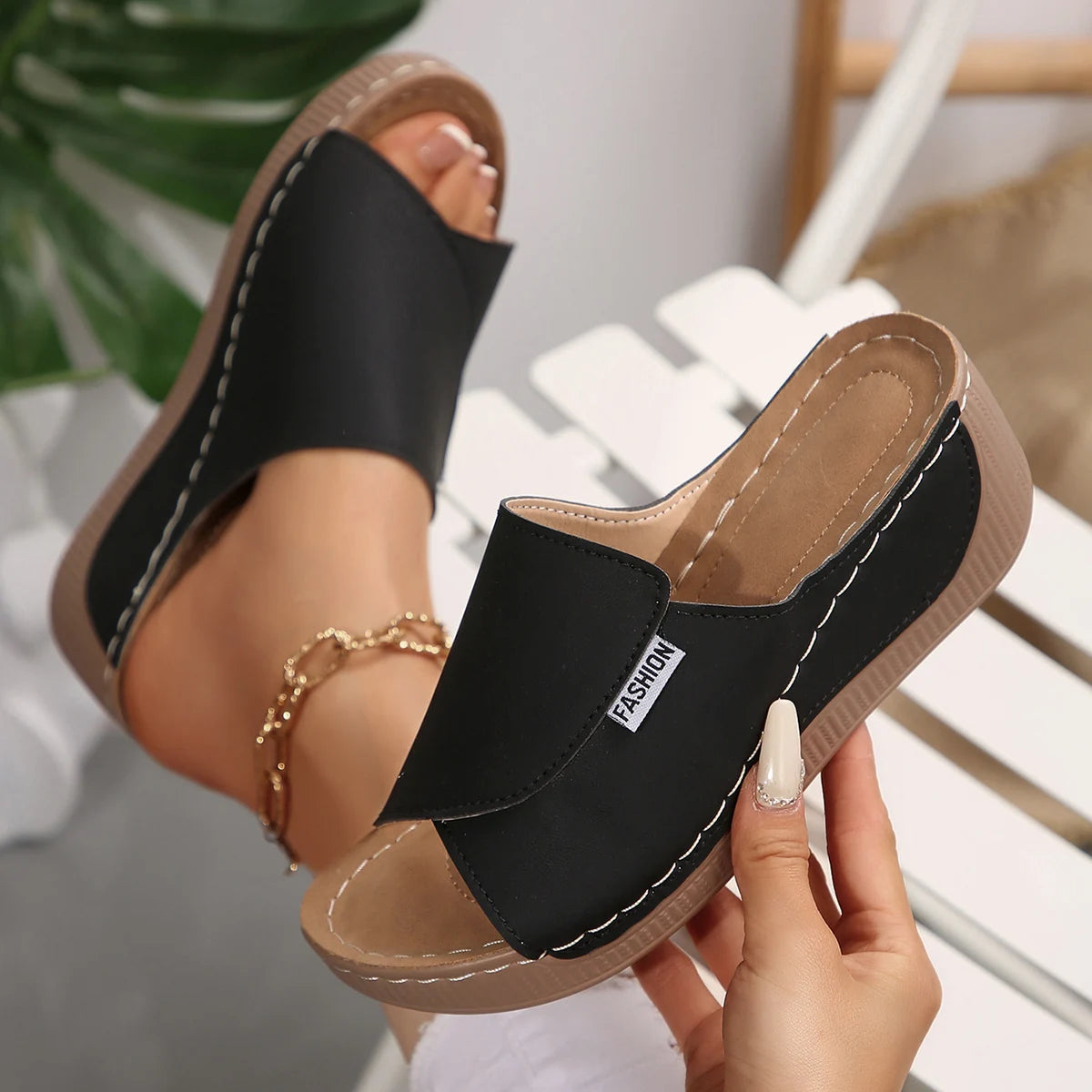 Women Slippers for Summer Breathable and Comfortable