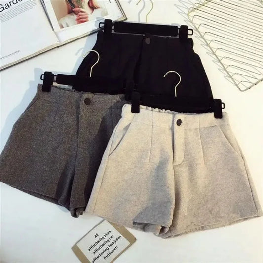 Women's woolen shorts